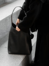 PRE-ORDER|NOT A TYPICAL LAPTOP BAG