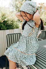 Girls dress features a beautiful green flower print, the best girl summer dresses online at MiliMilu. Mini Me dresses and Mommy and Me dresses are available.