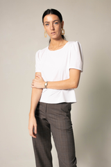 Elegant Round Neck Blouse in White – Chic Women’s Top