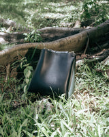 Two-Tone Tote – BLACK & OAT