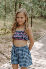 The most comfortable and easy to wear girls shorts, match it with cropped top for full look. Girls shorts for summer. Mommy and Me fashion is available.