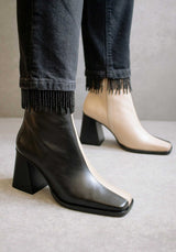 Boot South Bicolor Stone-Beige-Black