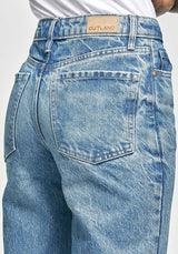 裤子阿比盖尔雄猫