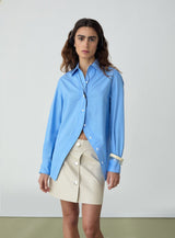 不穿男友蓝衬衫