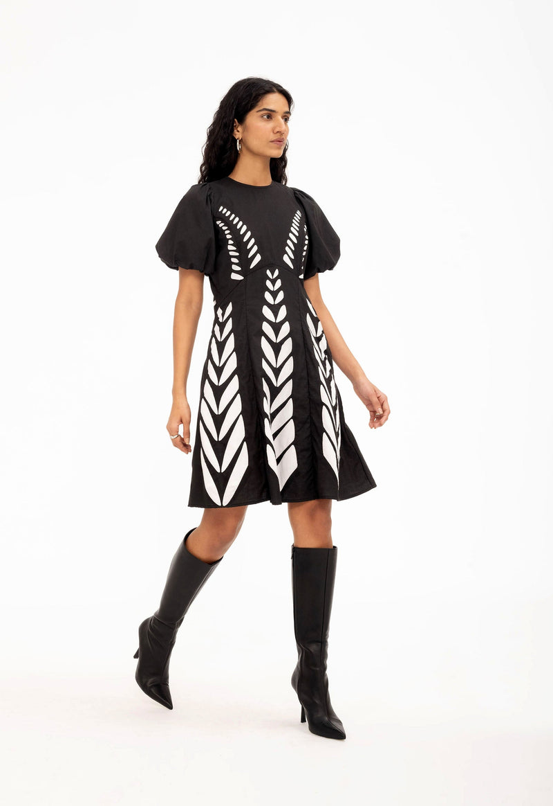 Dress Gracia Dress Black-White