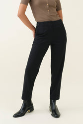 High-waist Barrel Trouser - Black