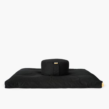 Black 2-Piece Set (zabuton mat + halfmoon cushion)