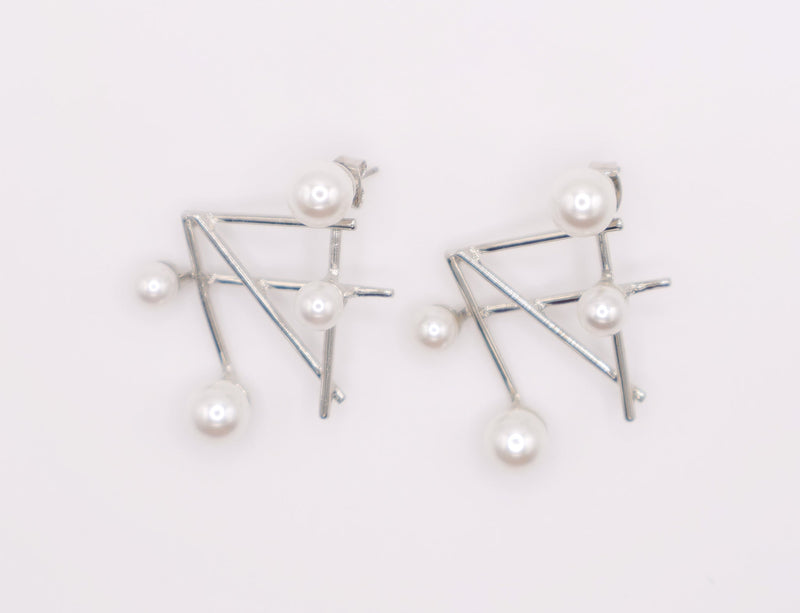 Pearlescent Futurista Earrings – Luxury Pearl Statement Earrings