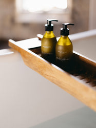 Hand Cleanser and Hand Cream Set