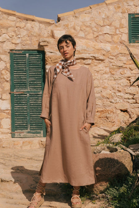 Amalia long linen dress in Rosy Brown