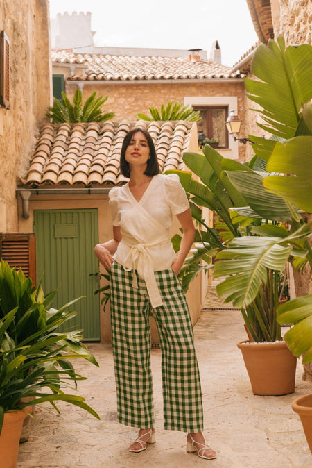 Barbora straight linen pants in Green Gingham