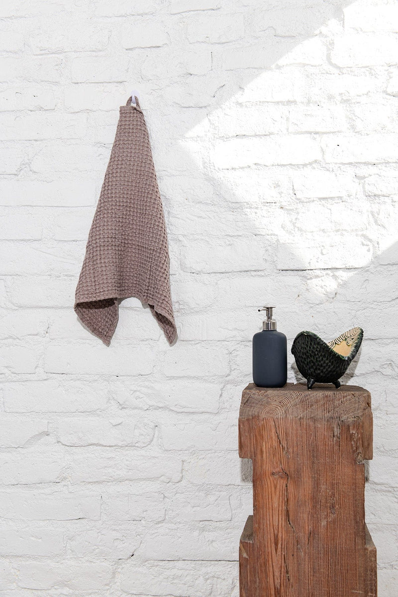 Waffle linen hand towel