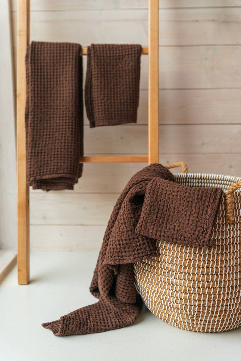 Linen waffle towel set in Mocha Brown (3 pcs)