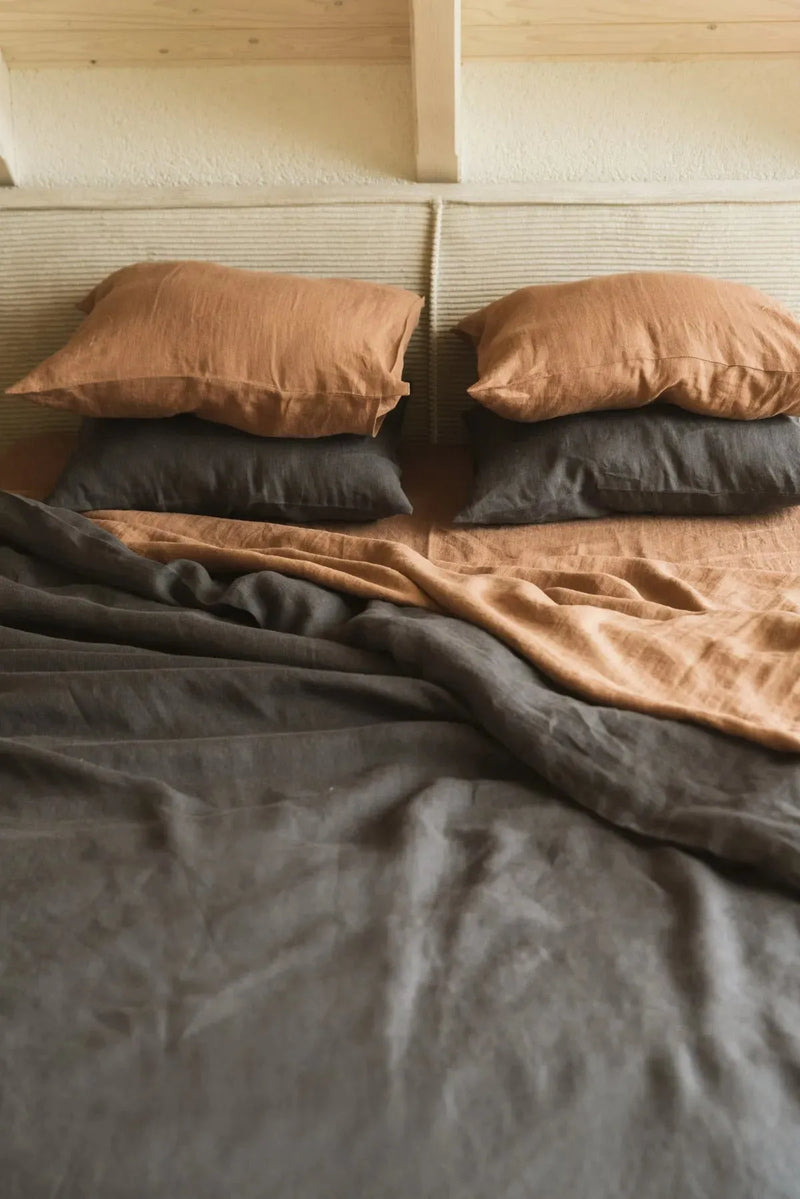 Linen duvet cover in Charcoal