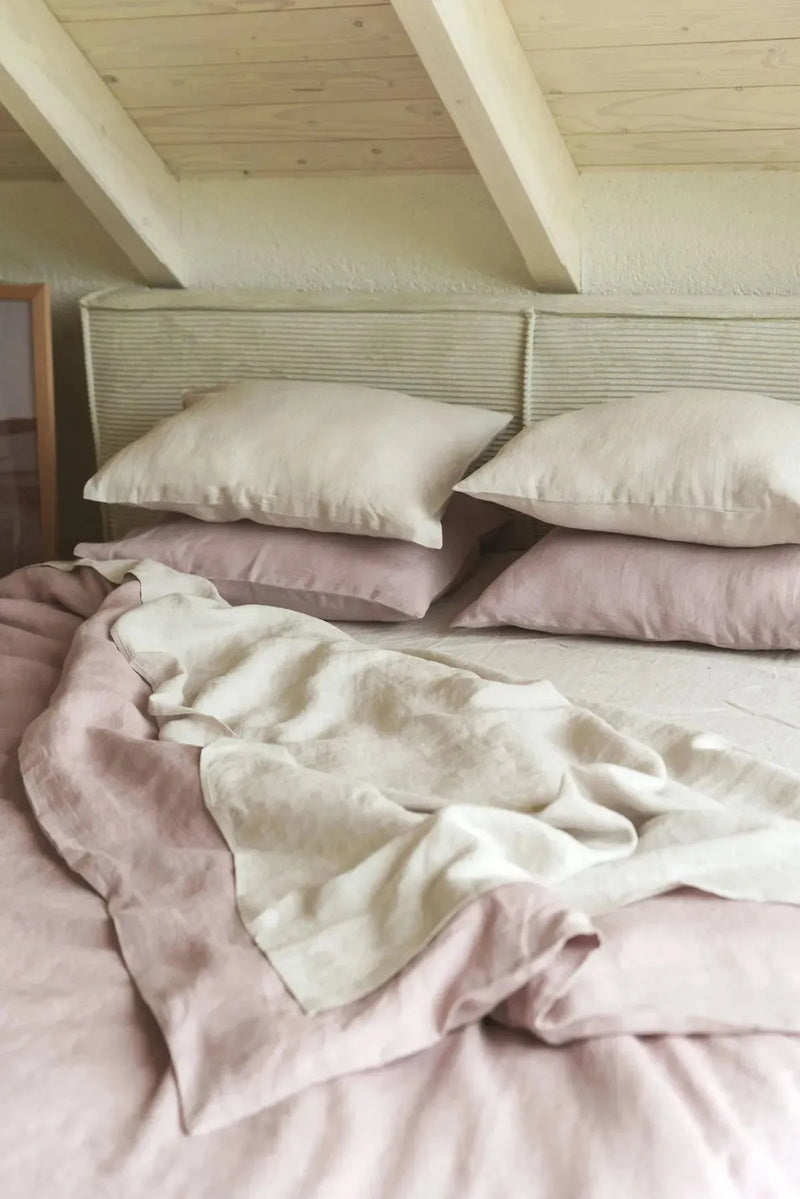 Linen bedding set in Dusty Rose