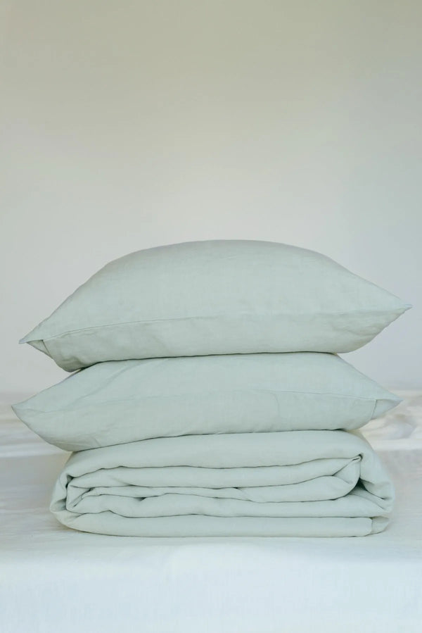 Linen bedding set in Sage Green