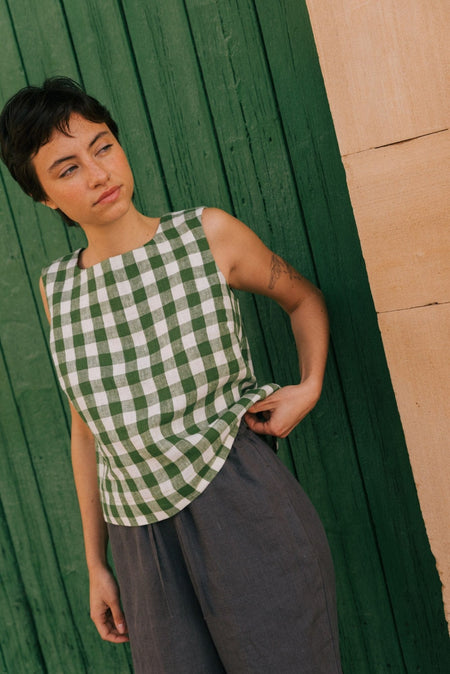 Lucia classic sleeveless linen top in Green Gingham