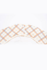Sustainable baby bib in plaid pattern is water-resistant recycled Oeko tex material. Stylish and practical baby bib for being on the go. Best baby accesories