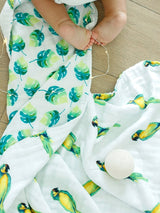 Organic Snug Blanket - Parrots