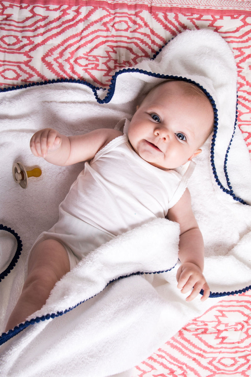 Bamboo Cotton Pom Pom Hooded Towel