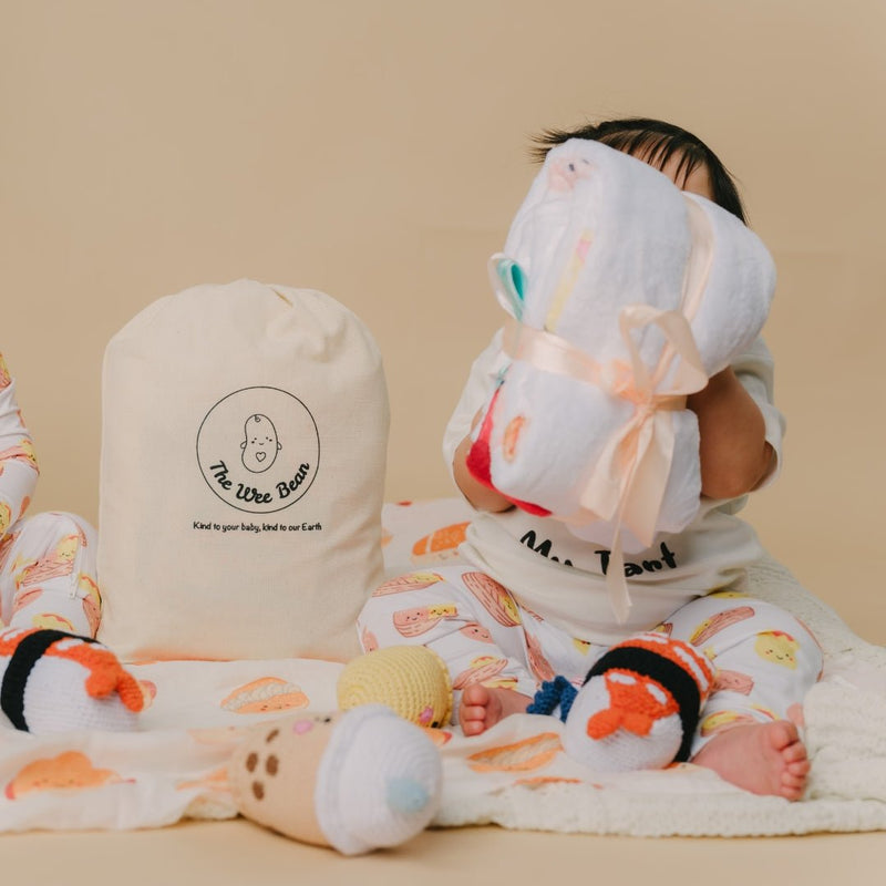 the wee bean organic gift sets for babies and children