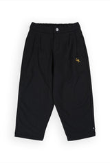 Organic cotton black chinos for trendy and stylish boys, these black chinos can be worn from casual to events. Shop organic cotton kids clothing at MiliMilu.