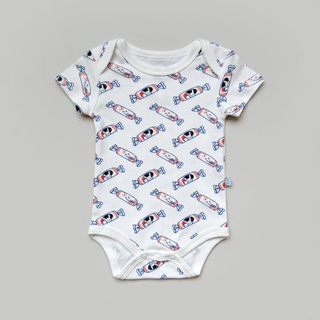 the wee bean baby organic clothing onesies romper in white rabbit candy print