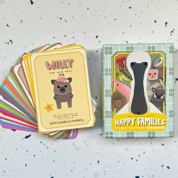 CARD GAMES: Happy Families (bilingual)