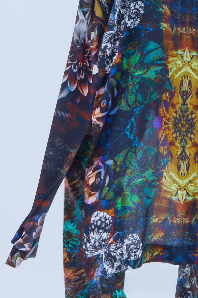 Love Hero Printed Kimono in Dark Nature