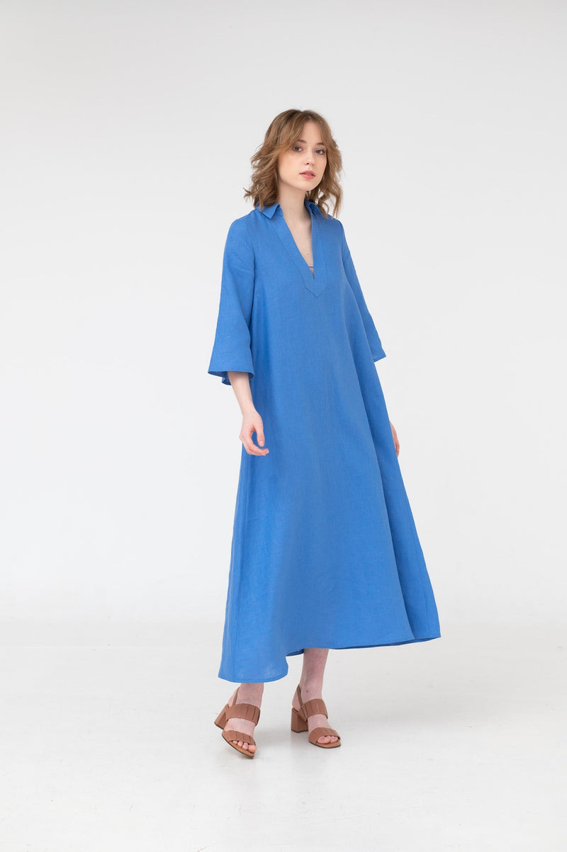 Katrina – V-neck linen maxi dress