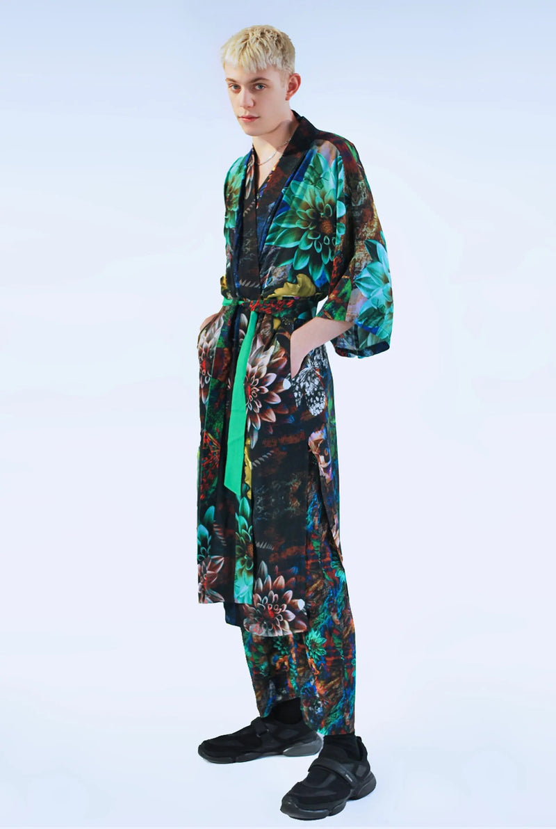 Love Hero Printed Kimono in Dark Nature