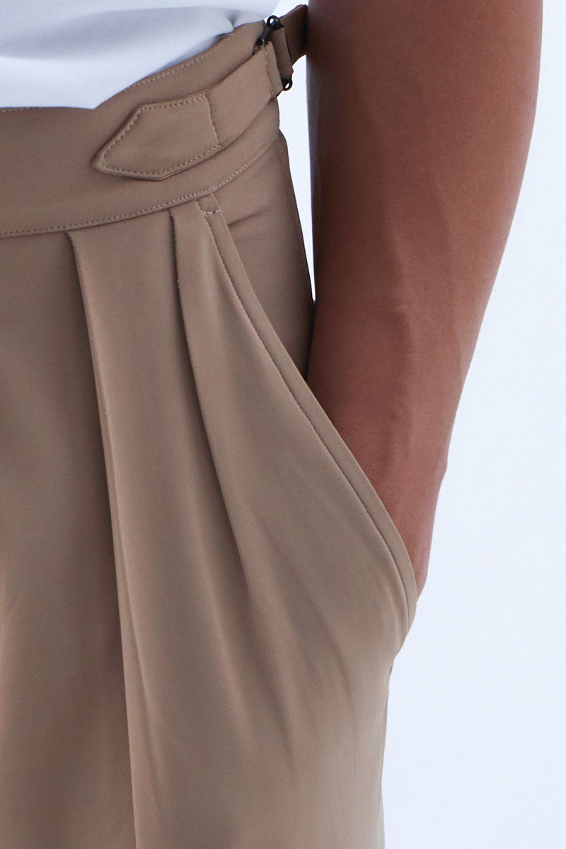 Pleated Wide Leg Trouser in Beige