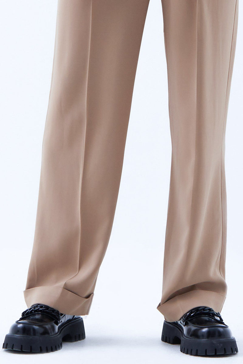 Pleated Wide Leg Trouser in Beige