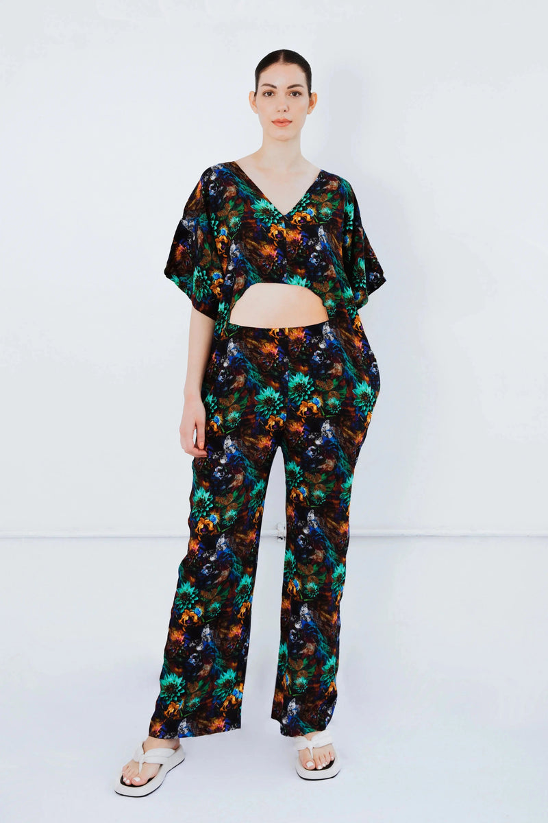 Upcycled - The Winnie - Crop Top in Dark Nature